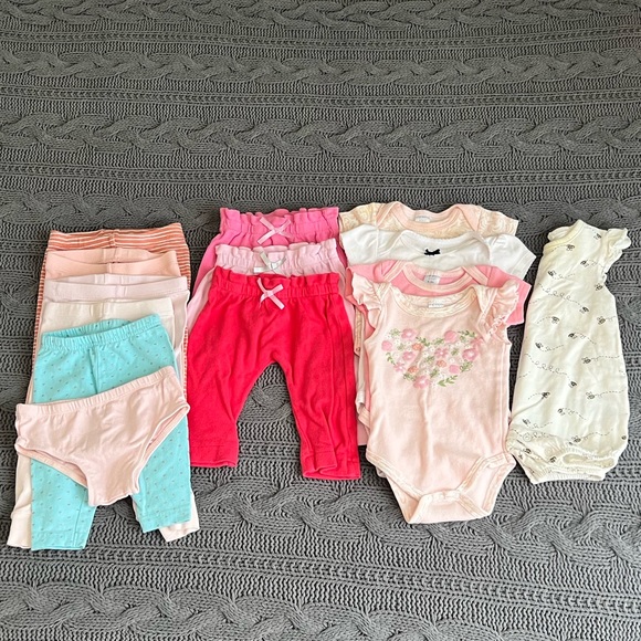 Bottoms Baby Girl Clothes Size 3 Months Lot Of Bottoms And Tops